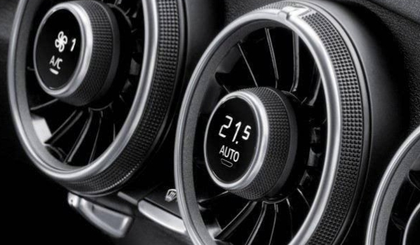 下雨天汽车空调用外循环还是内循环(车辆空调系统如何使用)  第2张