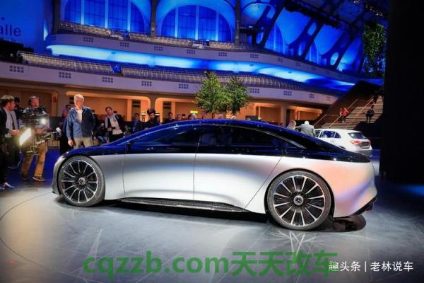 解答汽车:梅赛德斯奔驰C级轿车生产离开美国 梅赛德斯奔驰EQC在CES拉斯维加斯美国首秀 第2张