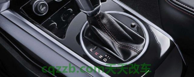 挂p挡踩油门有影响吗(临时停车使用p挡会怎么样) 第1张