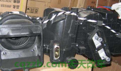 汽车鼓风机转起来就滋滋响(车辆鼓风机的位置在哪里)  第2张