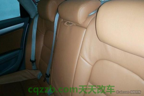 汽车问答：后排中央扶手_什么是后排中央扶手