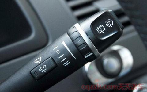 刮水器开关标志(雨刮器使用注意事项) 第3张