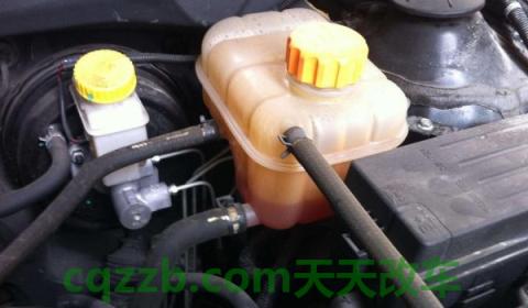 防冻液低于min但壶里(车辆防冻液多久更换一次)  第3张