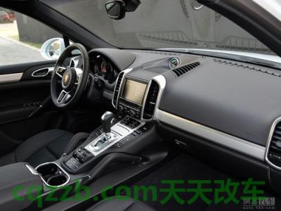 车友：保时捷为911创建新的内饰概念 保时捷推出了两款Cayenne S车型的铂金版  第3张