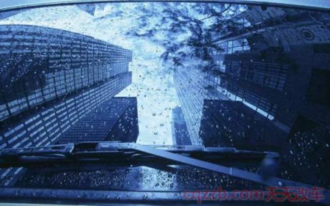 下雨时候雨点向哪里刮(汽车下雨天不开雨刮器的危害)  第2张