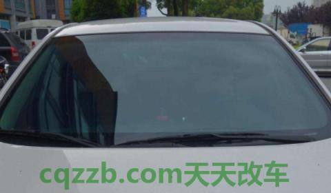 说一说：冬天换了挡风玻璃几天能干(机动车辆粘贴玻璃膜需要去哪里)  第2张