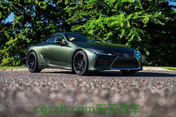 汽车分享：雷克萨斯LC COUPE即将获得F性能变 雷克萨斯LC 500获得惊人的宽体套件