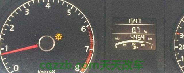 仪表盘叹号灯亮黄灯(胎压故障灯需要消除吗)