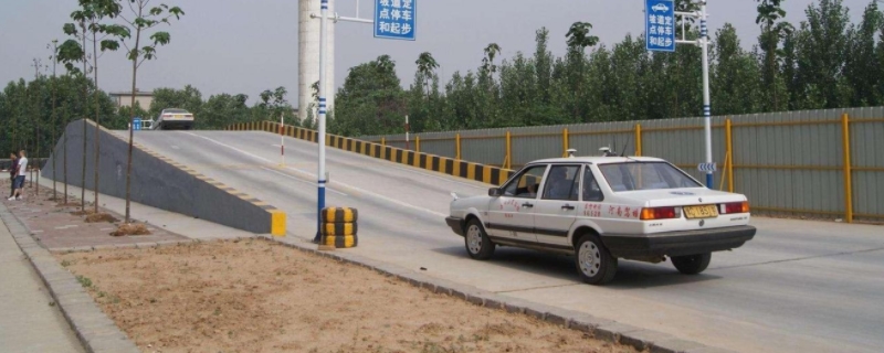 科二多久可以约考试(机动车驾驶证科目二一共可以考几次)