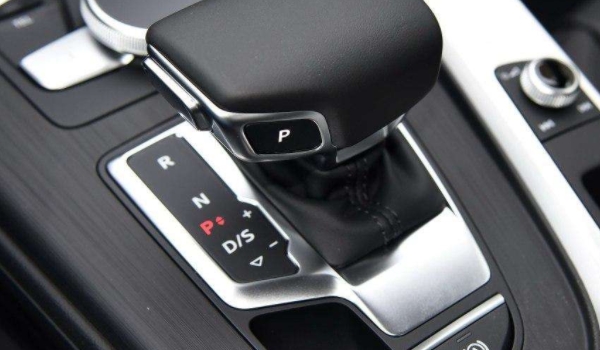 p挡是干嘛的(自动挡车型驾驶的注意事项)  第2张