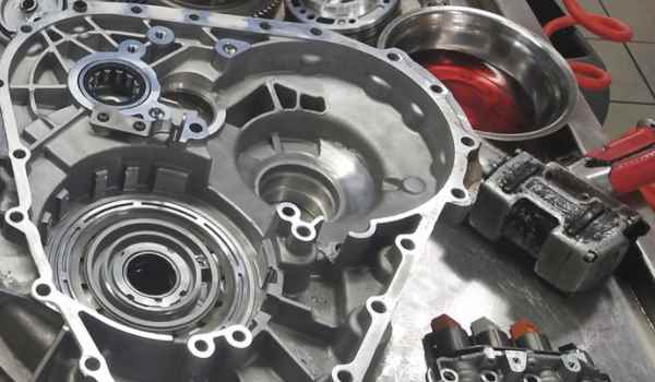 挂倒档有响声是怎么回事(车辆变速箱如何保养)  第2张