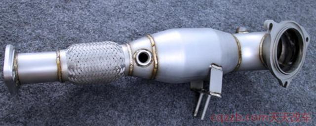 三元催化器异响金属敲击声(三元催化器的作用)