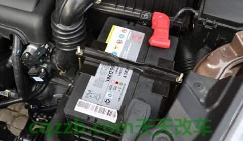 车电瓶一冻就没电(车辆蓄电池更换需要注意什么)  第3张