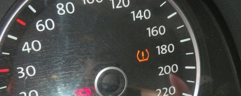 解密：轿车轮胎气压多少最合适(轮胎多久更换一次)