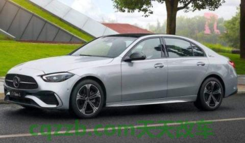 探究一下：巴博斯和奔驰的关系(奔驰C级的车身尺寸数据是什么)  第3张