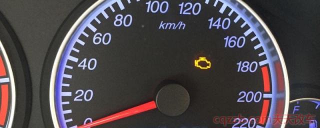 汽车自检发动机灯亮,启动后不亮(车辆如何确定自检完成)