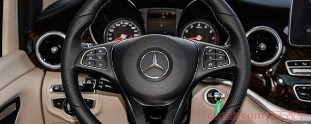 方向盘锁死摇也没用(方向盘锁锁住车辆能行驶吗)