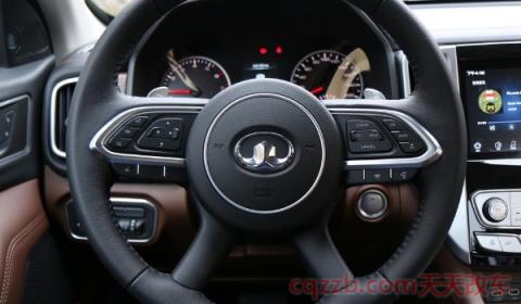 方向盘突然打不动很沉(方向盘上面都有哪些功能)  第2张