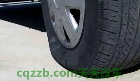 汽车胎压监测怎么看(车辆胎压的正常值是多少)  第3张