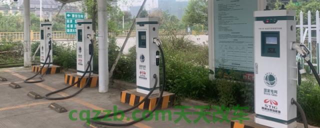 高速服务区有充电桩吗(高速公路服务区收费吗)