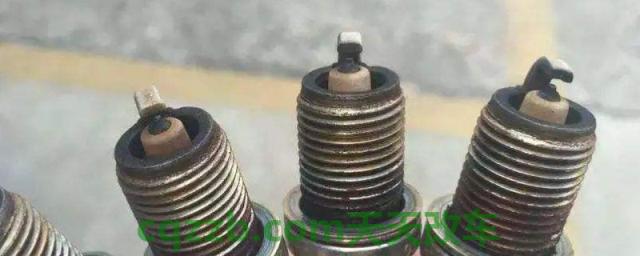 疏解一下:火花塞分几种类型(火花塞属于什么零部件) 第1张