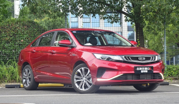 帝豪GL副驾驶门内外都打不开(帝豪GL的车身尺寸数据是什么)  第3张