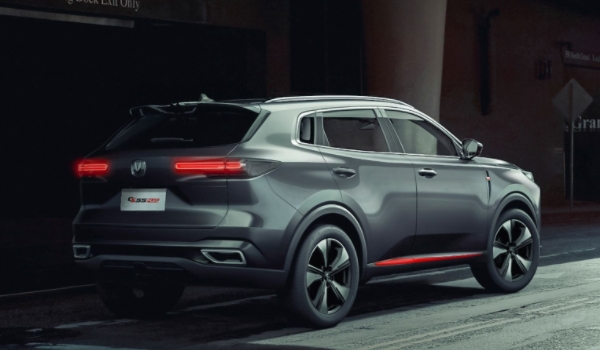 新车补漆要过夜安全吗(如何保护好车辆的车漆)  第2张