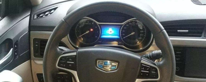 说说：新车方向盘有点偏右正常吗(方向盘向右偏或向左偏有什么影响)