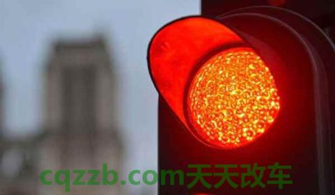 跟在大车后面闯红灯能拍到吗(机动车辆闯红灯的处罚)  第2张