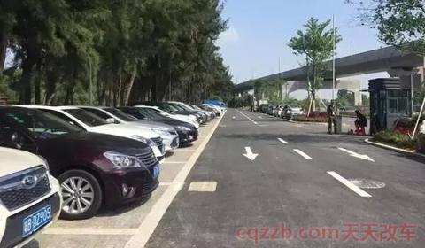 倒车终极技巧(倒车出库的技巧)  第3张