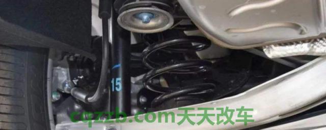 讲授：是不是天冷所有车减震都硬(车辆减震器如何判定损坏)