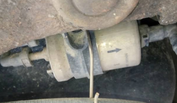 普及:汽油格有没有必要更换(车辆汽油滤清器多久更换一次) 第3张