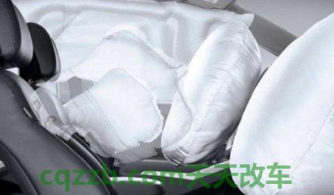 探讨一下：副驾驶气囊有印正常吗(气囊弹开之后还可以使用吗)  第2张