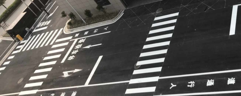 科三压虚线能过吗(科目三考试可以考几次)