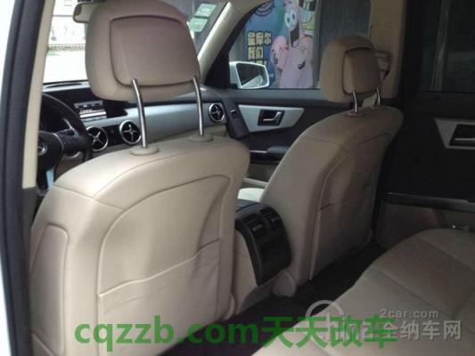 车回答：2013款奔驰glk音响什么牌子 2013款奔驰e300报价及图片(奔驰e300新款价格多少)