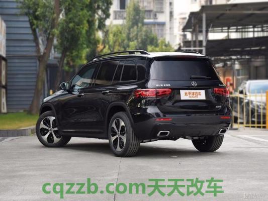 汽车有用：奔驰gl500多少钱一辆 奔驰glbsuv落地多少钱