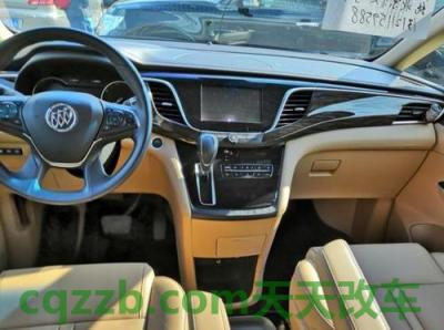 分享：别克gl8和奥德赛比较试驾视频 别克gl8大灯在哪里  第2张