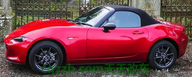 硬顶敞篷和软顶敞篷的区别(软顶敞篷的缺点)