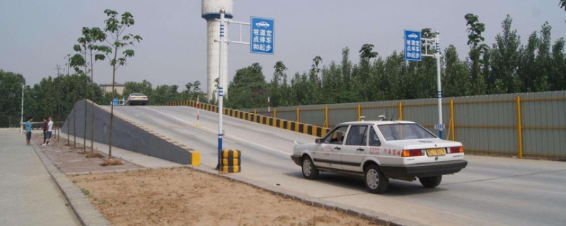 考完科二多久可以预约科三(科目二考试和科目三考试有次数限制吗)