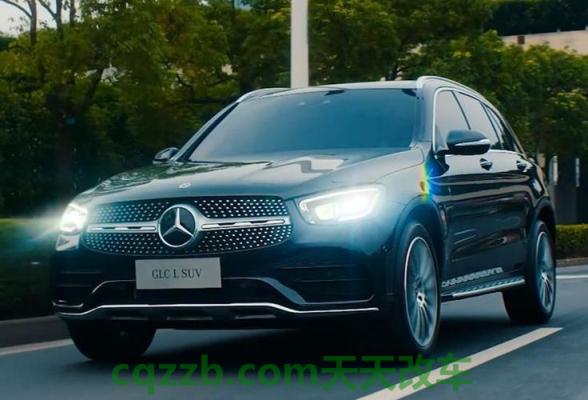 汽车有用：奔驰glc260和奔驰e300l哪个好 奔驰glc260和宝马X3尺寸长宽高为多少？  第1张