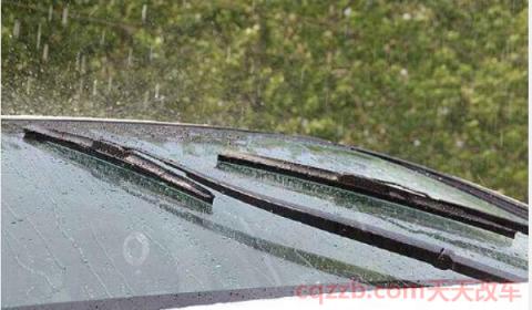 速腾雨刮器怎么立起来(速腾雨刮器拆卸方法) 第2张