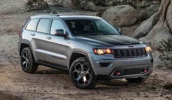 大切诺基涉水深度多少(大切诺基的车身尺寸数据是什么)  第2张