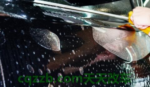 40万的车贴车衣有没有必要(粘贴车衣方便吗)  第3张