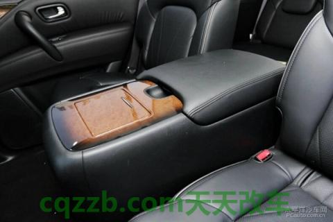 有用：后座中央扶手_什么是后座中央扶手