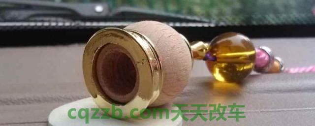 香水能放车里吗(车内放置香水需要注意什么)