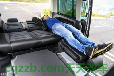 了解汽车：第三排折叠座椅_什么是第三排折叠座椅