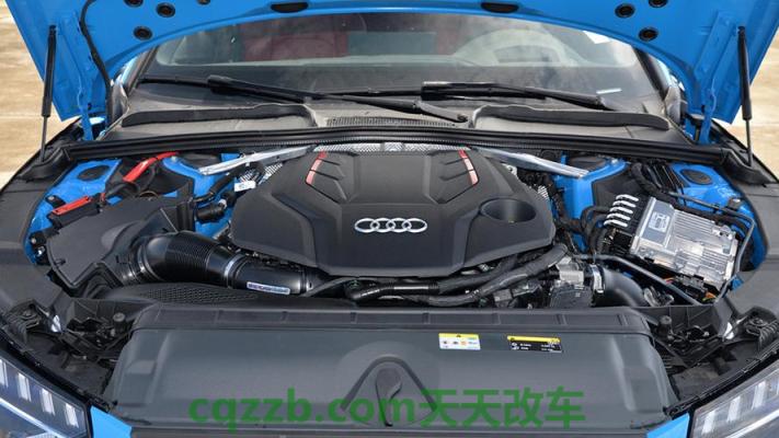 车知识：奥迪A4L2022款2.0T落地多少钱 奥迪a4l b8汽油滤芯更换  第2张