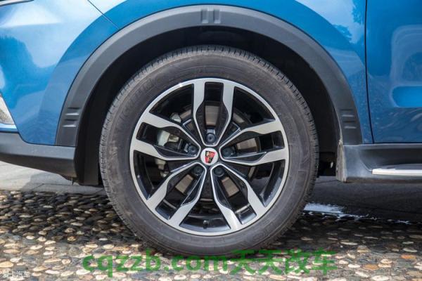 了解汽车：荣威rx5轮胎多大型号 荣威950怎么样  第2张