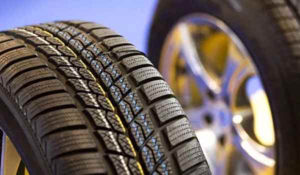 扒胎机一定会伤轮毂吗(机动车辆轮胎多久更换一次)  第3张