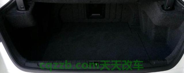 吉利博瑞后备箱尺寸大小(使用注意事项)